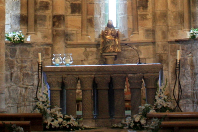 carpas arconovo cantam Altar